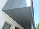 Einfassung aus Metall für Terrasse und Balkon